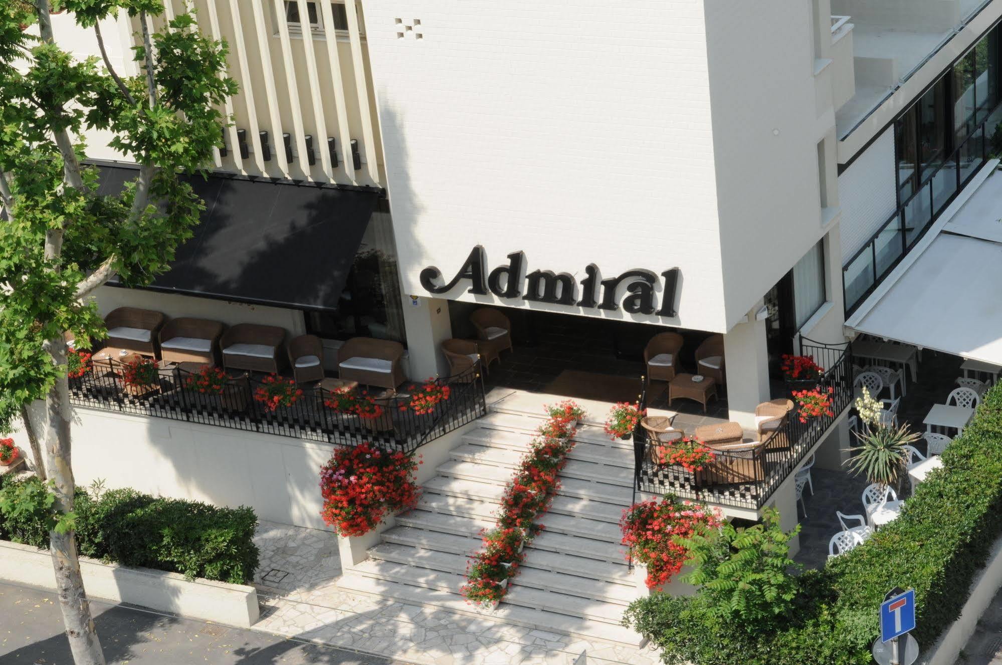 Hotel Admiral - On The Beach ريتشوني المظهر الخارجي الصورة
